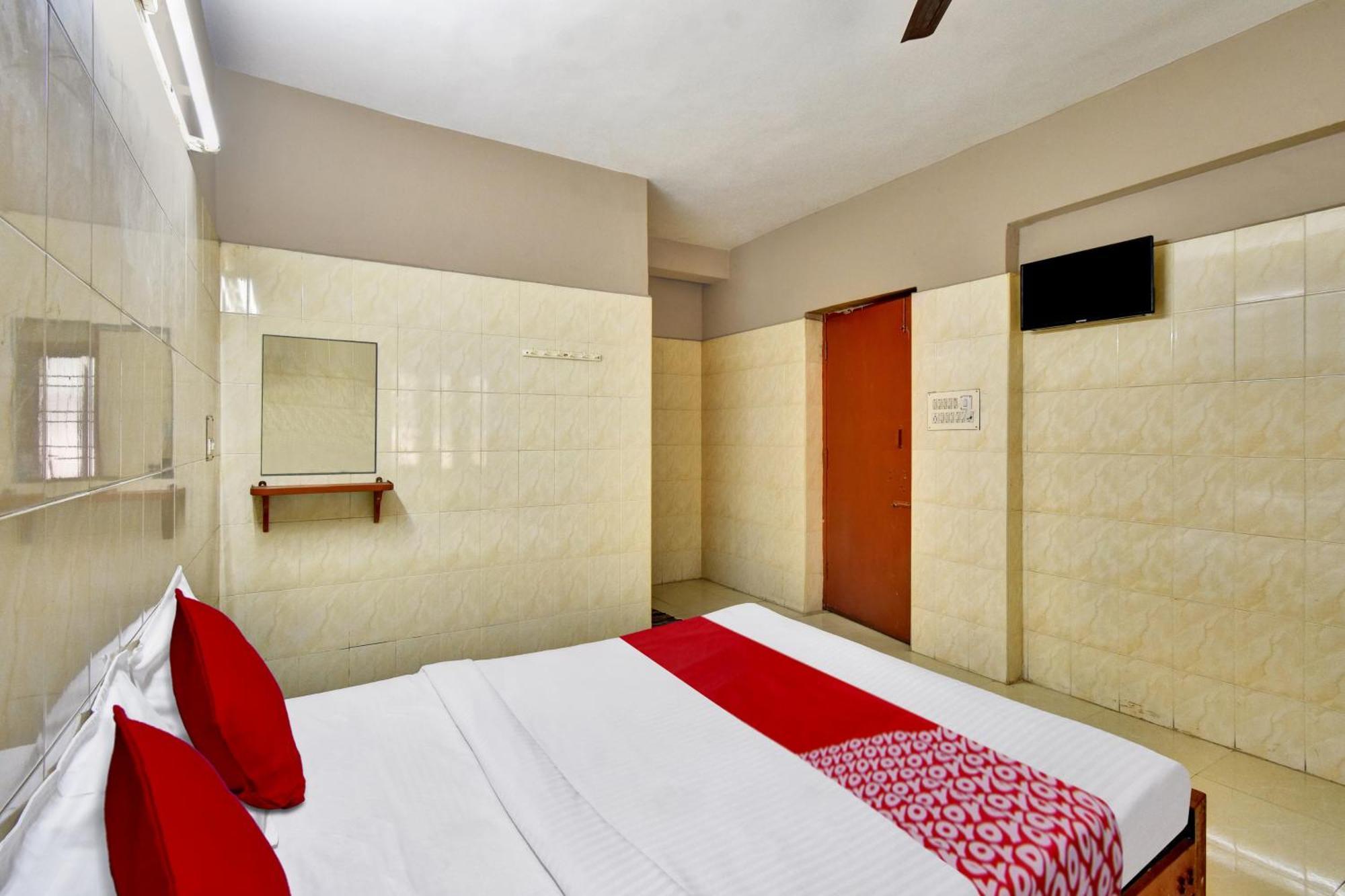 Super Hotel O Rk Residency Ченай Екстериор снимка