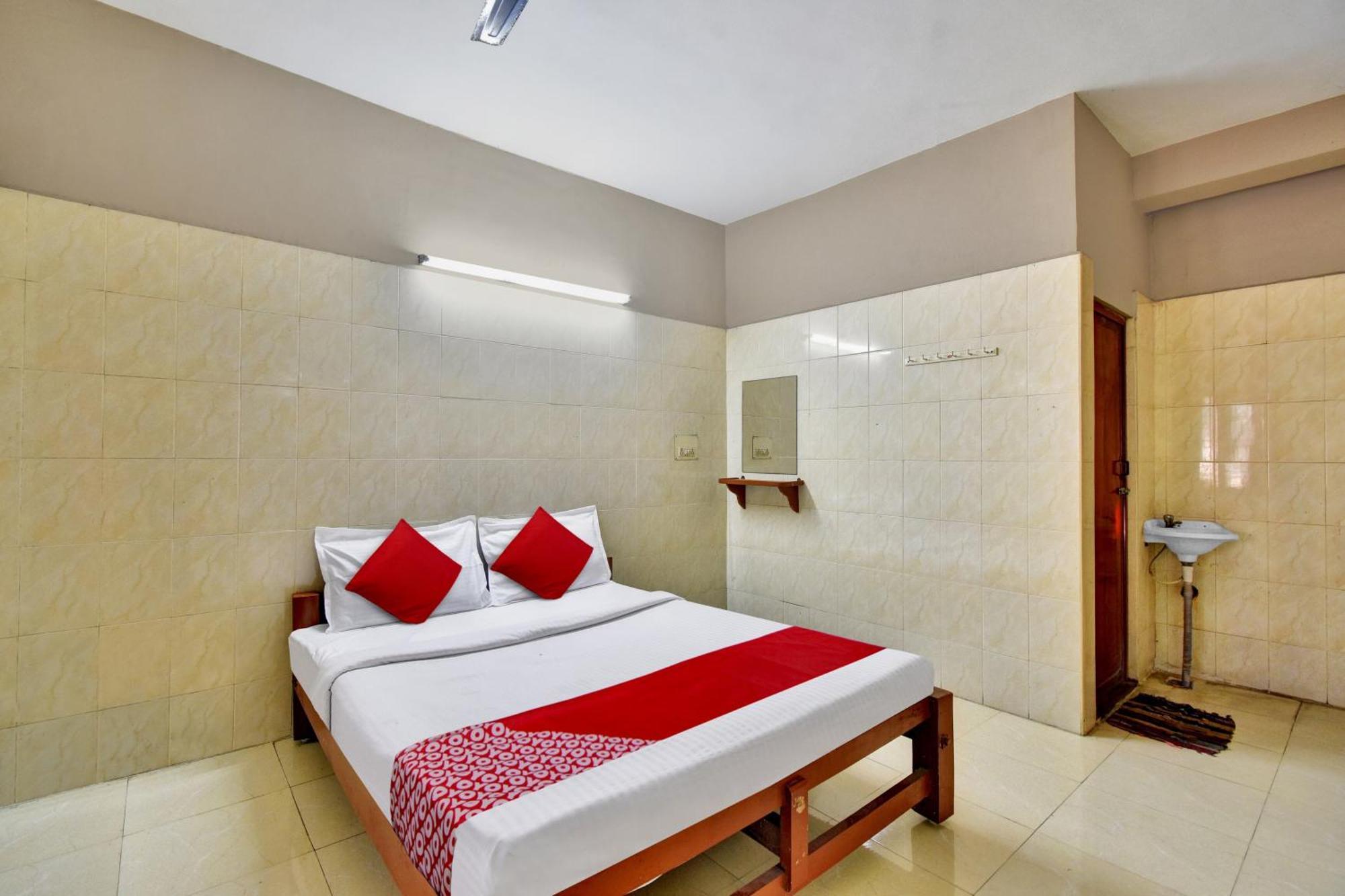 Super Hotel O Rk Residency Ченай Екстериор снимка